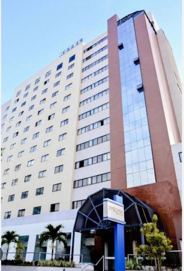 Loft No Condominio Celita Franca Executive Aparthotel Feira de Santana Exterior photo